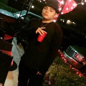 Meet your Posher, Victor